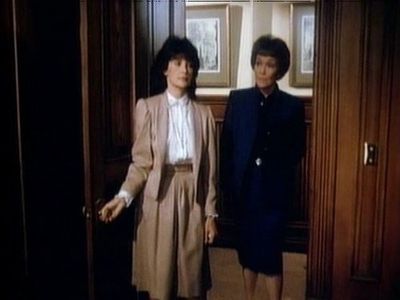 Suzanne Lodge and Jane Wyman in Falcon Crest (1981)