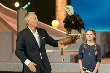 Johannes B. Kerner and Faye Montana in Das Spiel beginnt! (2015)
