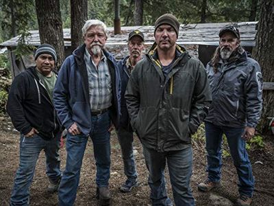 Fred Hurt, Dustin Hurt, Paul Richardson, Wes Richardson, and Carlos Minor in Gold Rush: White Water: The Pound Zone (201