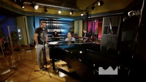 In Studio - with Carlos Ponce