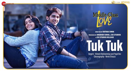 Prit Kamani and Eisha Singh in Middle Class Love (2022)