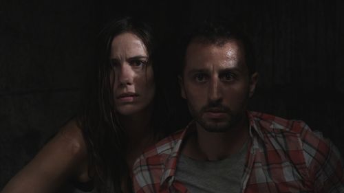Zoé Félix and Arié Elmaleh in Captifs (2010)