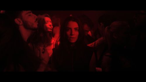 Gonçalo Ícaro and Carolina Carvalho in Paralisia (2023)