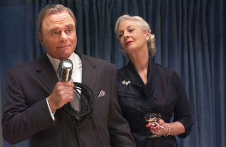 Jane Alexander and Harris Yulin in Fur: An Imaginary Portrait of Diane Arbus (2006)