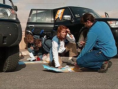 Amie Barsky, Paul J. Alessi, Emily Hoyt, and Nancy Hoyt in The Amazing Race (2001)