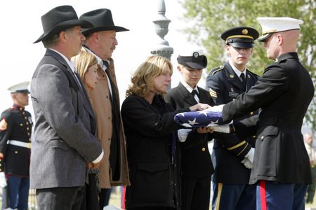 Kevin Bacon, Blanche Baker, Ann Dowd, Julian Gamble, Tom Wopat, and Emily Wickersham in Taking Chance (2009)