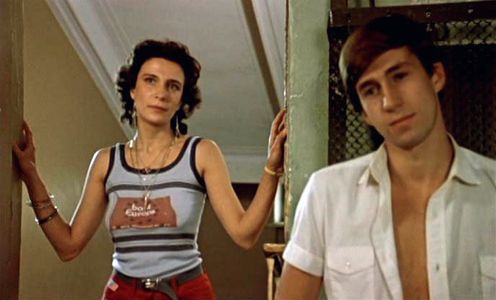 Mariya Khmelik in Little Vera (1988)