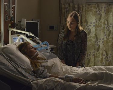 Connie Britton and Lennon Stella in Nashville (2012)