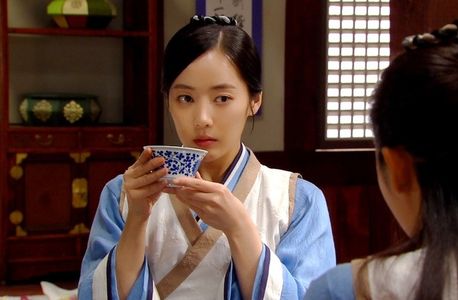 Ah Jung Yoon in The Empress Ki (2013)