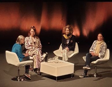 Mandy Chang, Kate Nash, Amy Goldstein, Anouchka van Riel