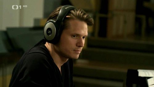 Ondrej Brzobohatý in Dívka za zrcadlem (2018)