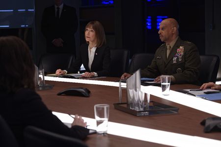 Maria Ricossa and Ruben Santiago-Hudson in Designated Survivor (2016)
