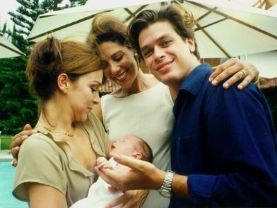 Fábio Assunção, Gabriela Duarte, and Ângela Vieira in Anything for Love (1997)