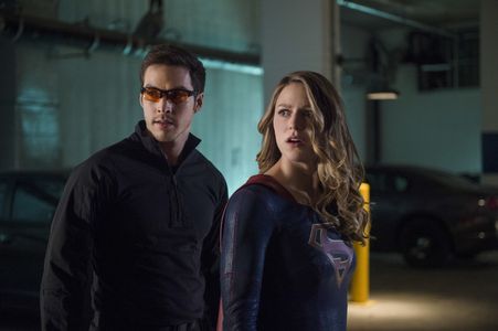 Melissa Benoist and Chris Wood in Supergirl (2015)