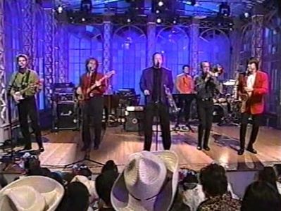 Bill Champlin, Robert Lamm, Lee Loughnane, Walter Parazaider, Chicago, Tris Imboden, James Pankow, and Jason Scheff in T