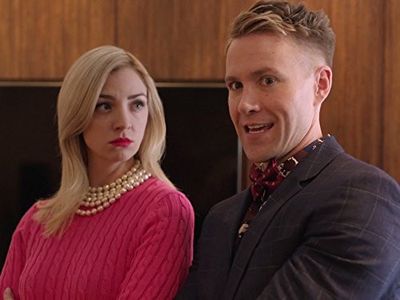 Abby Elliott and Christopher J. Hanke in Odd Mom Out (2015)