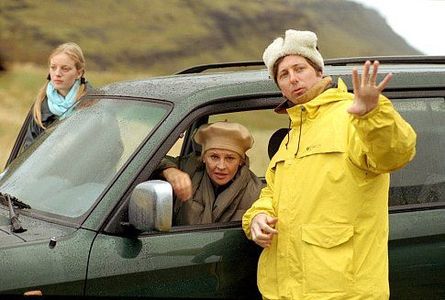 SARAH POLLEY, JULIE CHRISTIE, and director HAL HARTLEY on the set of the satiric fable NO SUCH THING (from United Artist