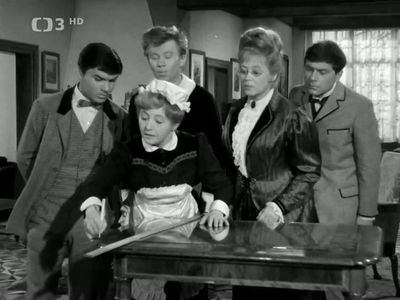 Jaroslav Drbohlav, Natasa Gollová, Václav Sloup, and Jaroslav Vízner in Picture (1964)