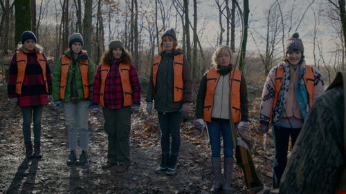 Alicia Witt, Taylor Schilling, Kate Middleton, Tracee Chimo Pallero, Kathleen Littlefield, and Keilly McQuail in Orange 