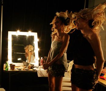Jaslene Gonzalez and Natalie Gal in America's Next Top Model (2003)