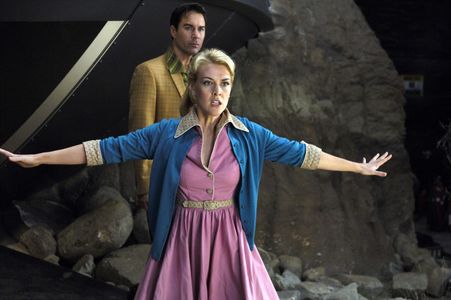 Eric McCormack and Jenni Baird in Alien Trespass (2009)