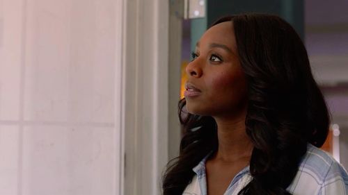 Ozioma Akagha in RUNAWAYS