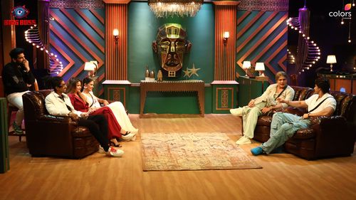 McStan, Shiv Thakare, Krishna Abhishek, Shaleen Bhanot, Priyanka Chahar Choudhary, and Archana Gautam in Bigg Boss: Krus
