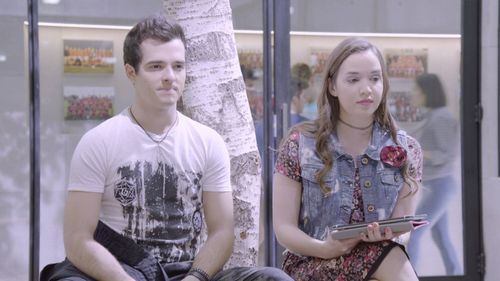 Guido Pennelli and Yuliya Dovganishina in Once: Episodio 133 (2018)