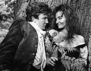 Albert Finney and Diane Cilento in Tom Jones (1963)