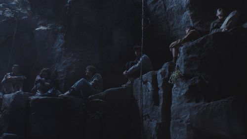 Charles Alexander, Miles Gutierrez-Riley, Aidan Laprete, Alex Fitzalan, and Zack Calderon in The Wilds: Day 36/14 (2022)