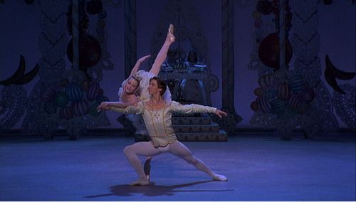 Darci Kistler and Damian Woetzel in The Nutcracker (1993)