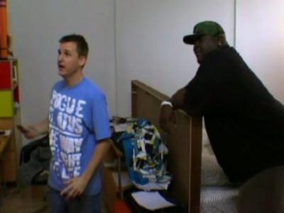 Rob Dyrdek and Chris Boykin in Rob & Big (2006)