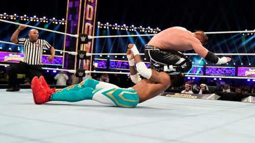 Matthew Adams and Kenneth Crawford in WWE Super Show-Down (2020)