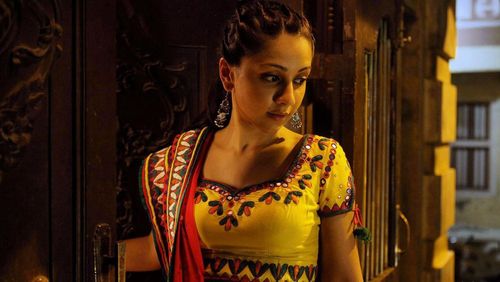 Amrita Puri in Kai Po Che (2013)