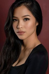 Kira Omans