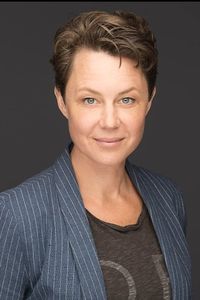Sara Ellis Holland