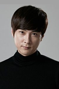 Kyeong Hoon Min
