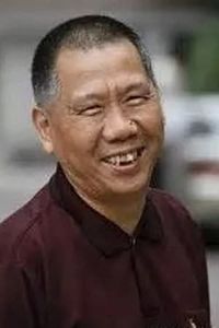 Xiaozhou Li