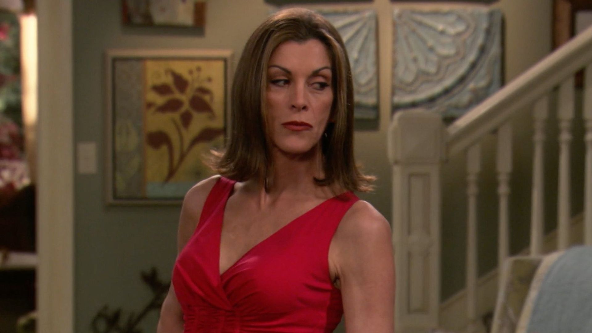 Hot in Cleveland background