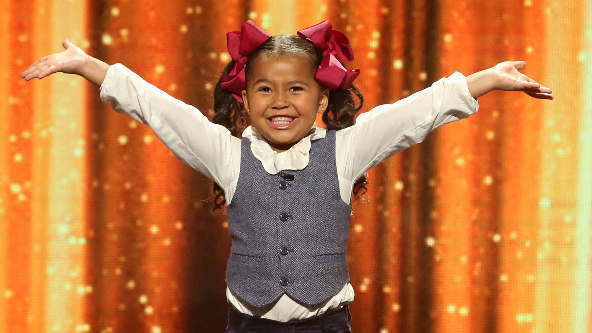 Little Big Shots background