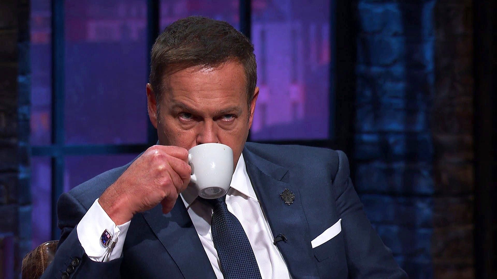 Dragons' Den background
