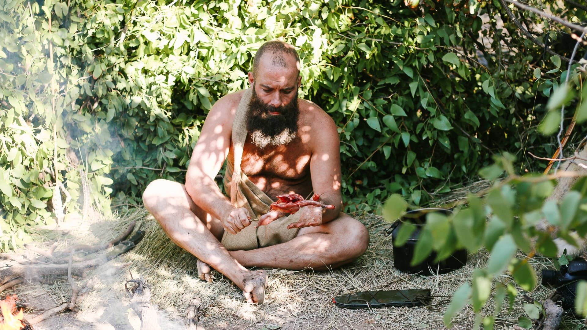 Naked and Afraid: Alone background