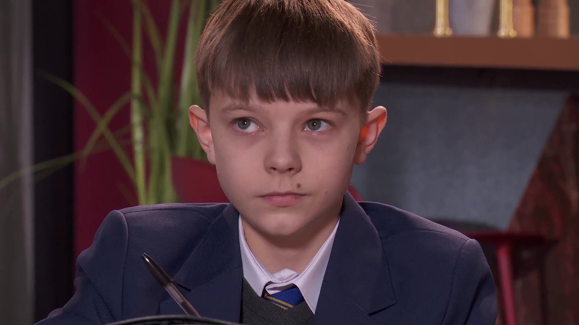 Hollyoaks background