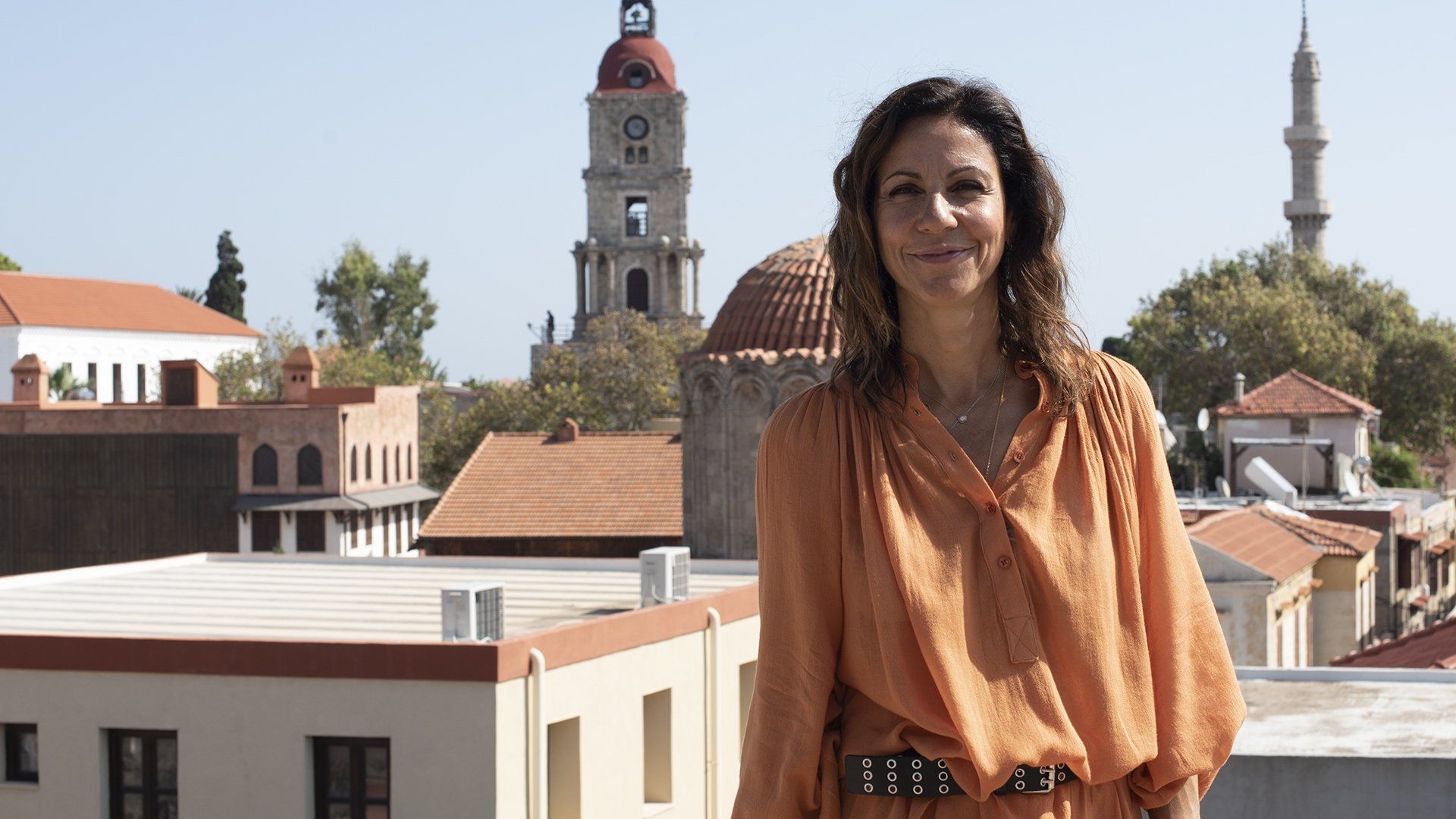 The Greek Islands with Julia Bradbury background