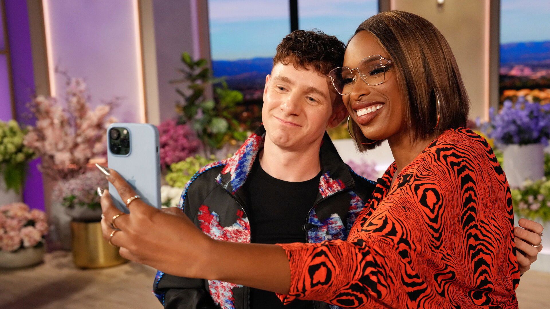 The Jennifer Hudson Show background