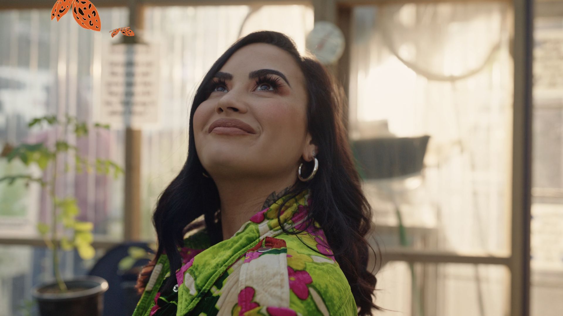 Demi Lovato: Dancing with the Devil background