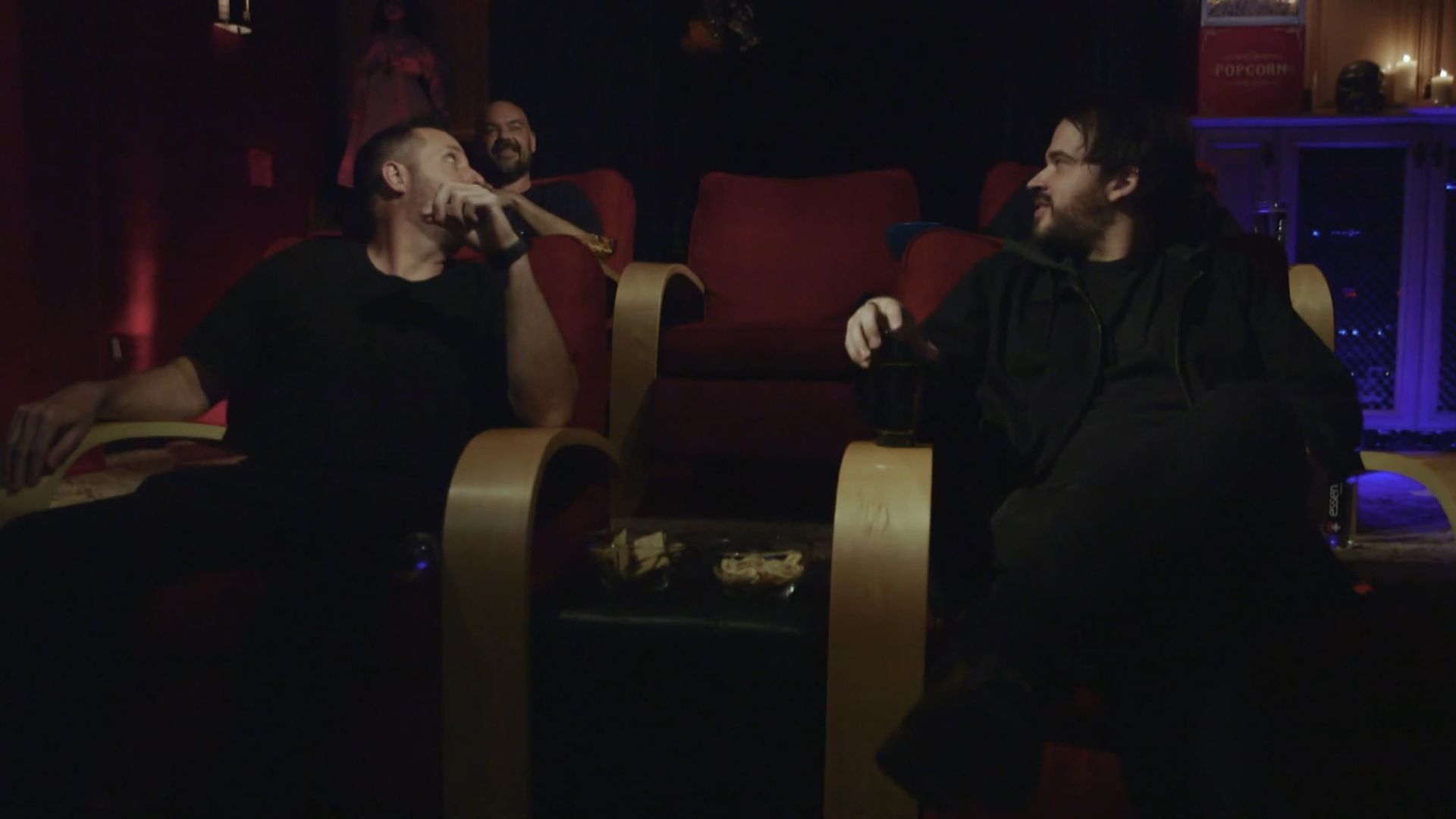 Ghost Adventures: Screaming Room background