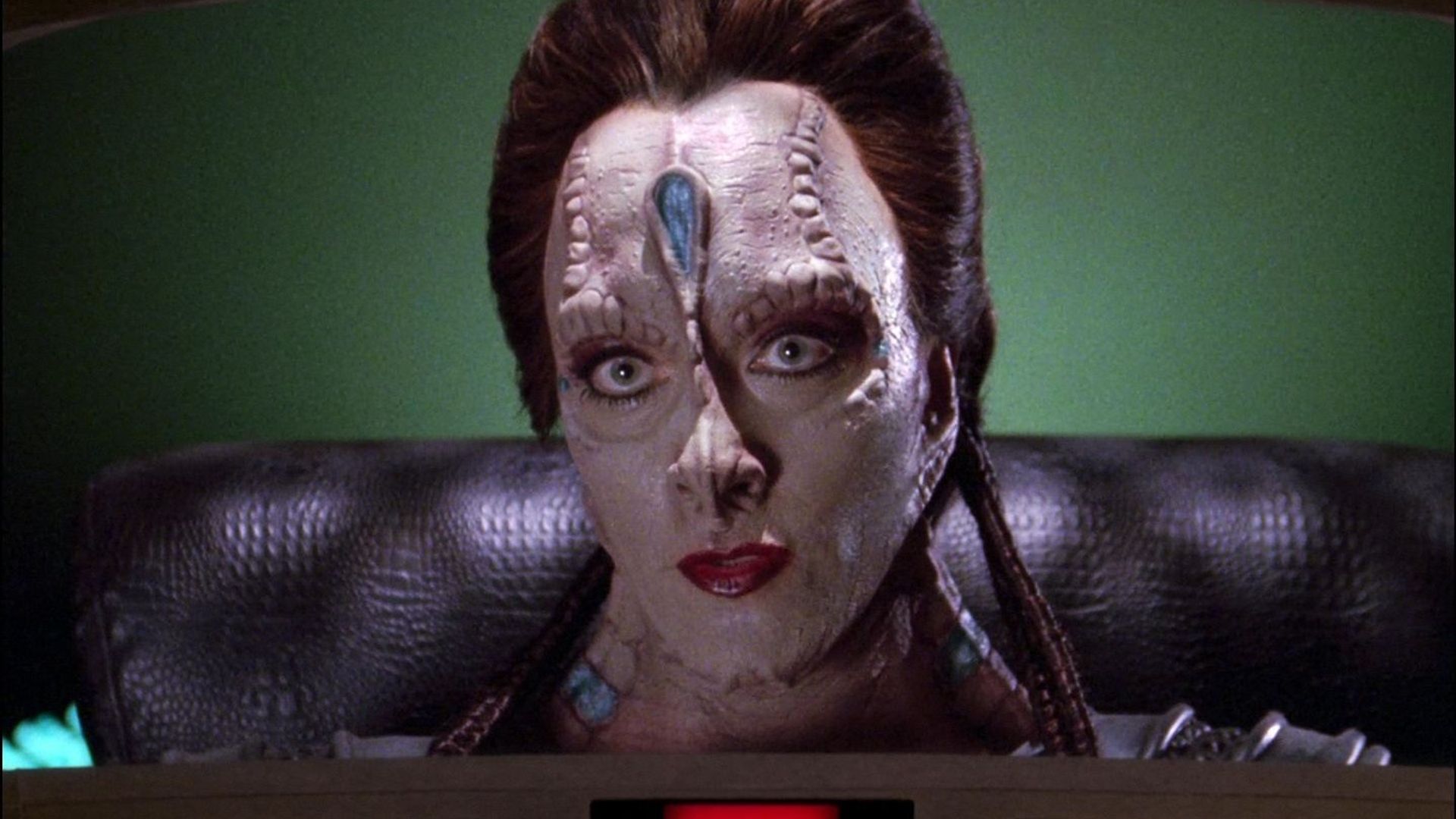 Star Trek: The Next Generation background