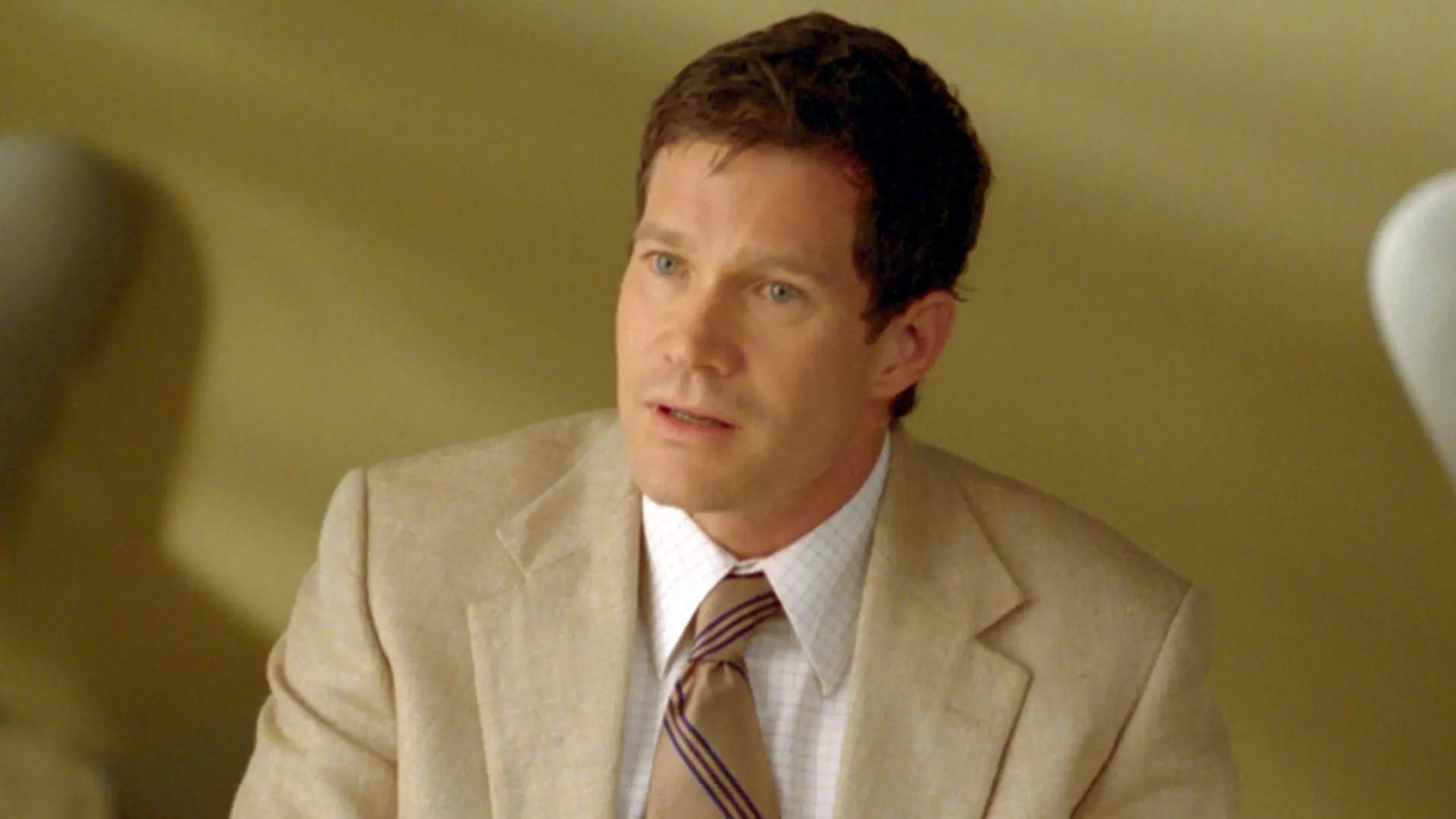 Nip/Tuck background