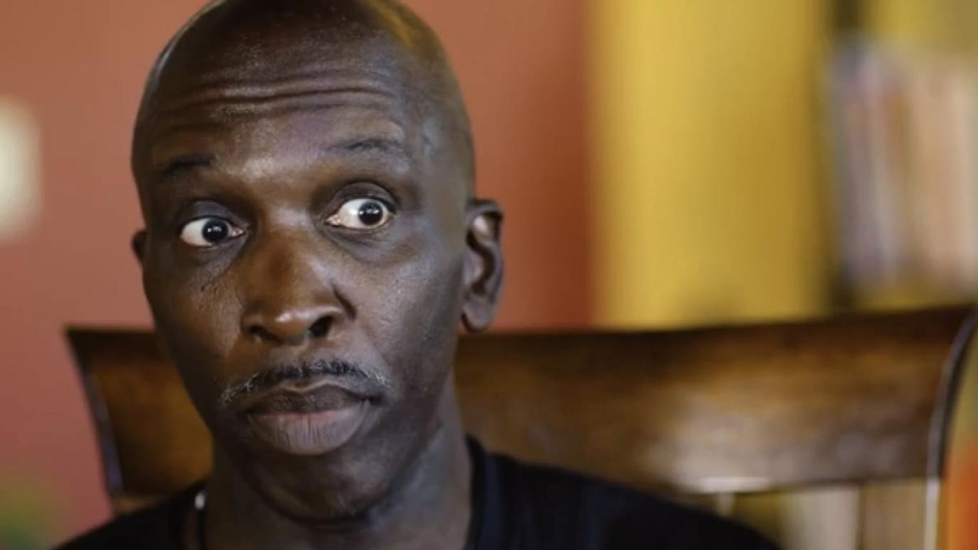 35 Serial Killers the World Wants To Forget background